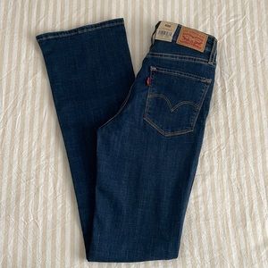 NWT Levi’s High Rise Bootcut Dark Wash Jeans Sz 2 (26x32)